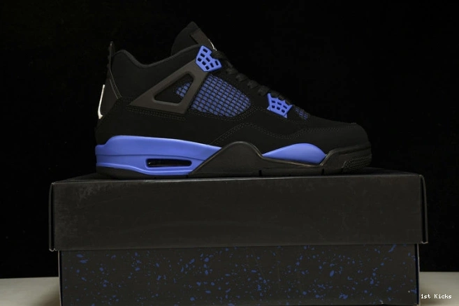 1st Kicks Black 4 CT8527-018 Retro Game Jordan Royal 0822